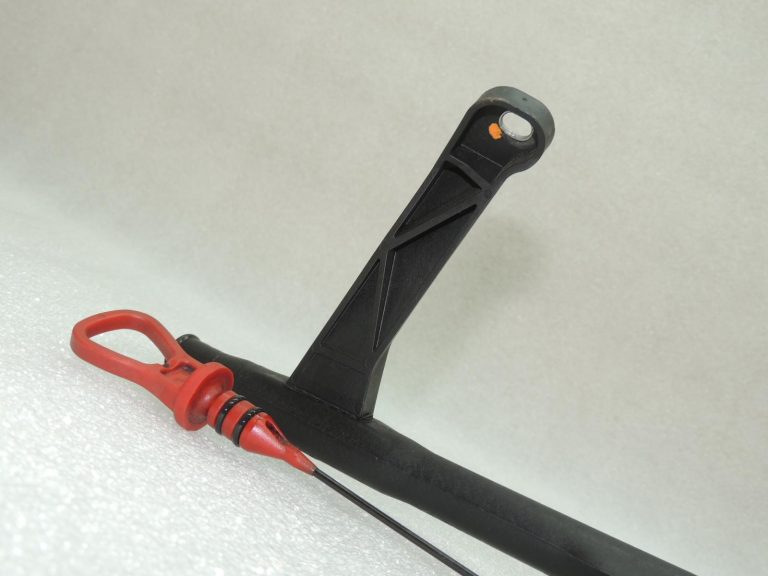 BMW E60 E61 eļļas mērstienis M57N2 11437797972 7797972 OEM