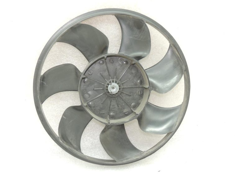 OEM Opel Vivaro B Renault Trafic III 1.6DCi mazie ventilatora lāpstiņas 93868357