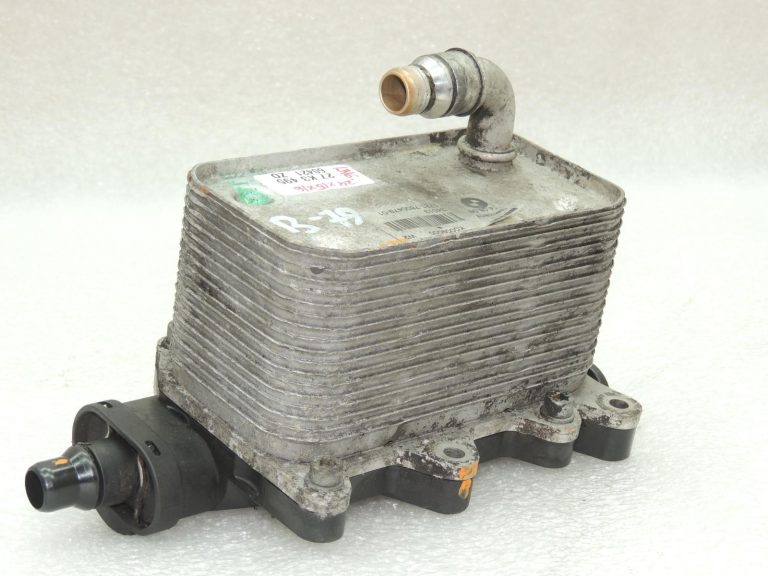 BMW E60 E61 530d automātiskās pārnesumkārbas eļļas dzesētāja siltummainis 17217803830 OEM