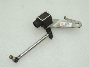 BMW E60, E61, E90, E46 lukturu tāluma regulēšanas sensors 37146784696 6784696 OEM