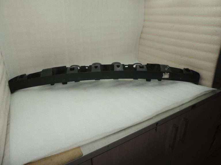 OEM Opel Vivaro B Renault Trafic III priekšējā bufera kronšteins 93450026