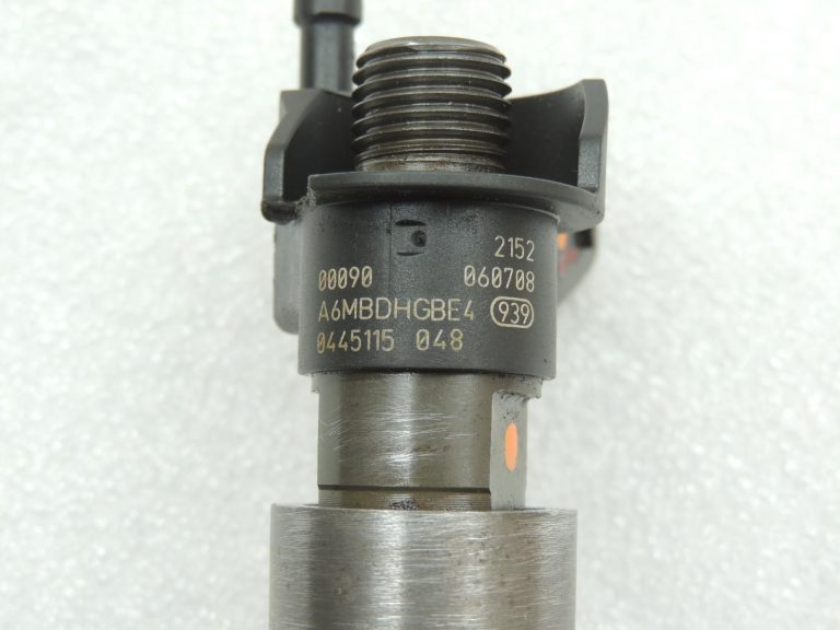BMW E60, E61, E90 530d, 330d degvielas iesmidzinātājs 13537809193, 13537792721