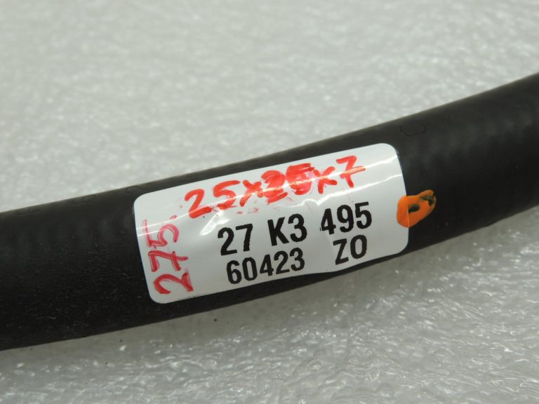 BMW E60 E61 530d M57N2 dzesēšanas šķidruma caurule (apakšējā radiatora caurule) 17127796273