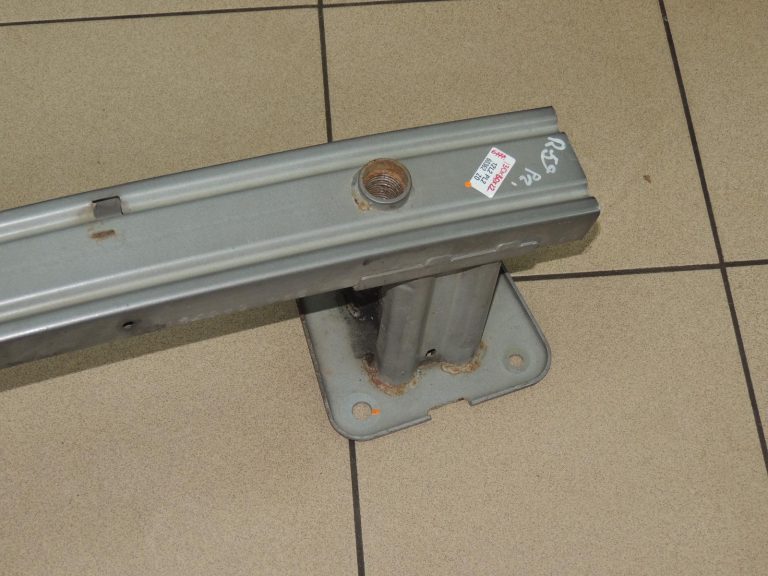Opel Vivaro B Renault Trafic III priekšējais bufera kronšteins 95516997 OEM