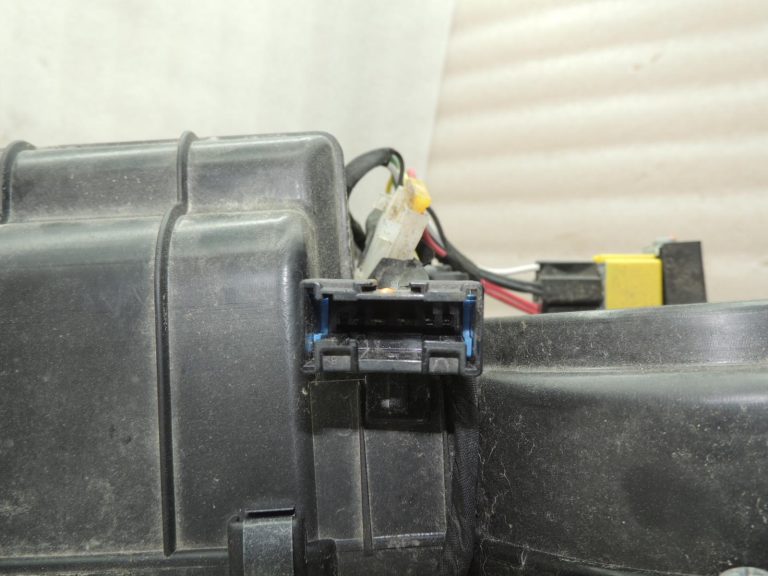 OEM Opel Vivaro B Renault Trafic III salona apsildes komplekts 93458895