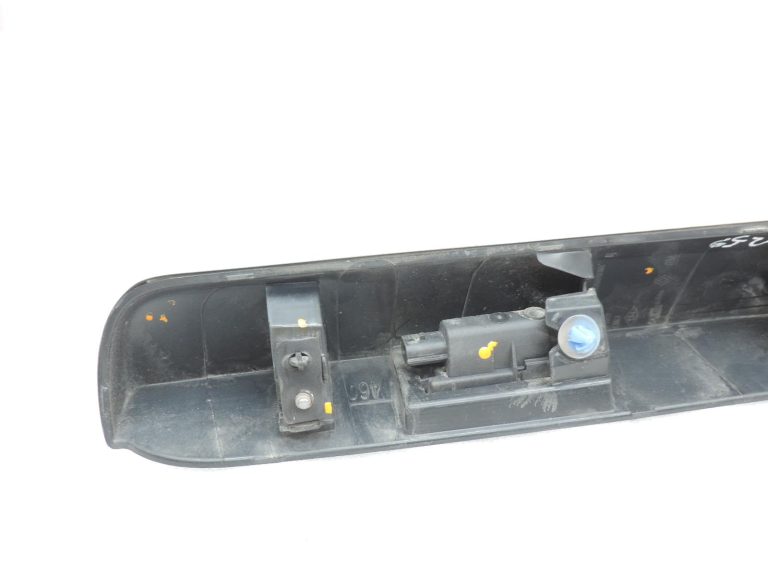 OE Opel Vivaro B Renault Trafic III numura zīmes apgaismojuma sloksne 93867931