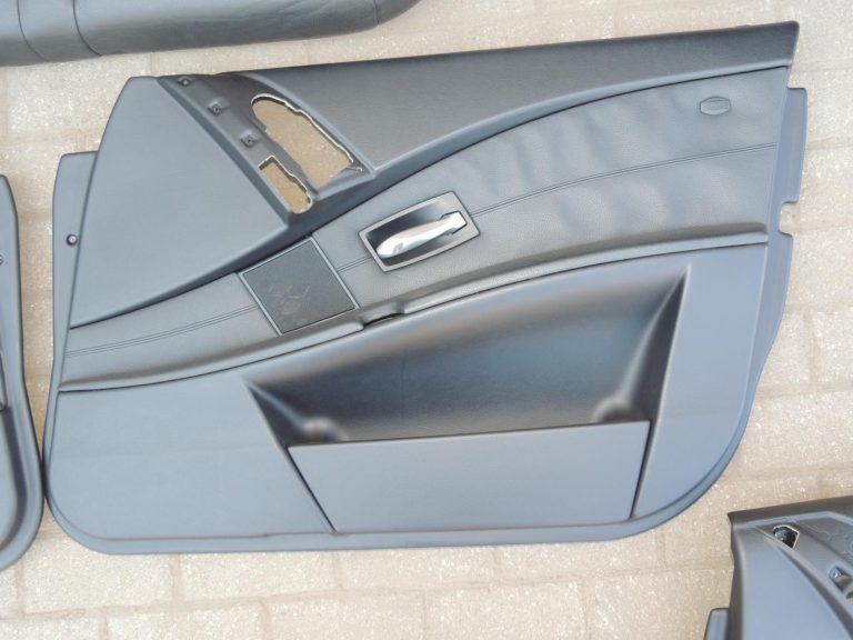 BMW E60 E61 ādas apdare — melna „Dakota“ āda, LCSW sporta sēdekļi ar elektrisko regulēšanu