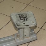 Opel Vivaro B Renault Trafic III priekšējais bufera kronšteins 95516997 OEM