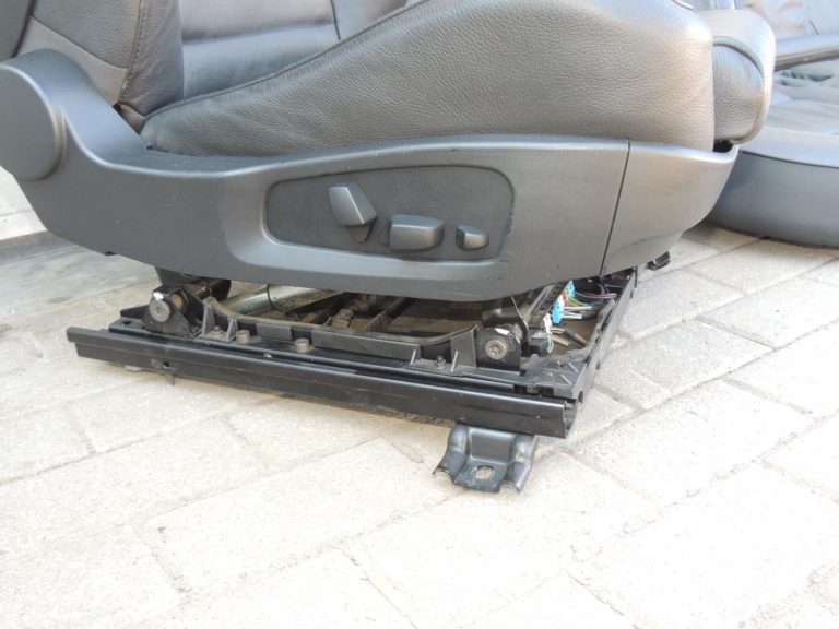 BMW E60 E61 ādas apdare — melna „Dakota“ āda, LCSW sporta sēdekļi ar elektrisko regulēšanu