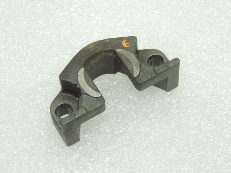 BMW E60 E61 E90 degvielas iesmidzinātāja turētājs, fiksācijas skava, atloks 13537792722 7792722 OEM