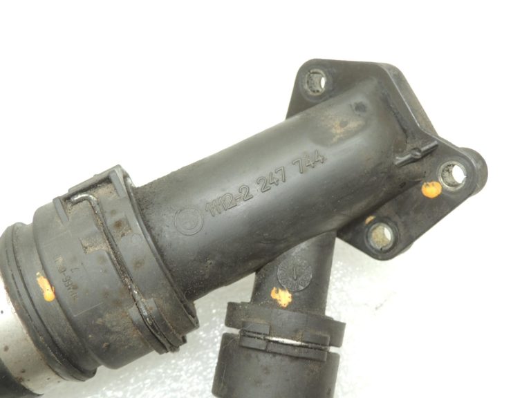 BMW E60 E61 530d M57N2 dzesēšanas šķidruma caurule apkurei 17127787449