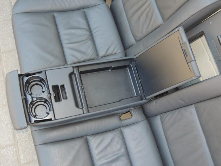 BMW E60 E61 ādas apdare — melna „Dakota“ āda, LCSW sporta sēdekļi ar elektrisko regulēšanu
