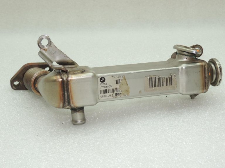 BMW E60, E61, E90, E91 AGR dzesētājs, izplūdes gāzu dzesētājs 11717794245 7794245 OEM