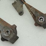 OPEL VIVARO B TRAFIC III ass balsta kronšteinu komplekts (kreisais un labais) OEM
