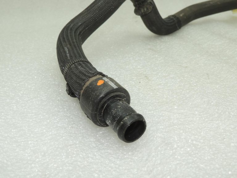 OEM Opel Vivaro B Renault Trafic III dzesēšanas šķidruma šļūtene 93456076