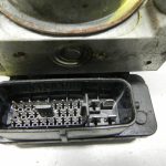 Mitsubishi Outlander ABS vadības bloka hidrauliskais bloks ABS hidrauliskais sūknis
