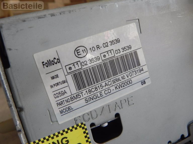 Ford Focus MK2 II radio Iebūvēts radio CD atskaņotājs 6000 CD 8M5T-18C815-AC 1818662