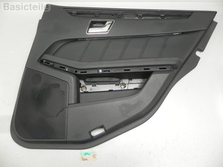 Mercedes W212 Durvju paneļi aizmugurējais labās puses durvju panelis ādas melns 2127301070