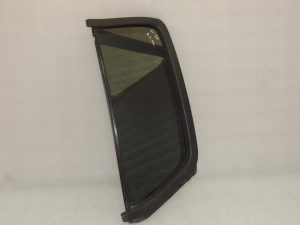 Oriģināls Nissan Navara D40M aizmugurējās durvis, stikls, kreisā puse, OE 82263EB320, 3.0 dCi V6