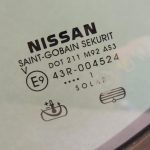 Oriģināls Nissan Navara D40M aizmugurējās durvis, stikls, kreisā puse, OE 82263EB320, 3.0 dCi V6