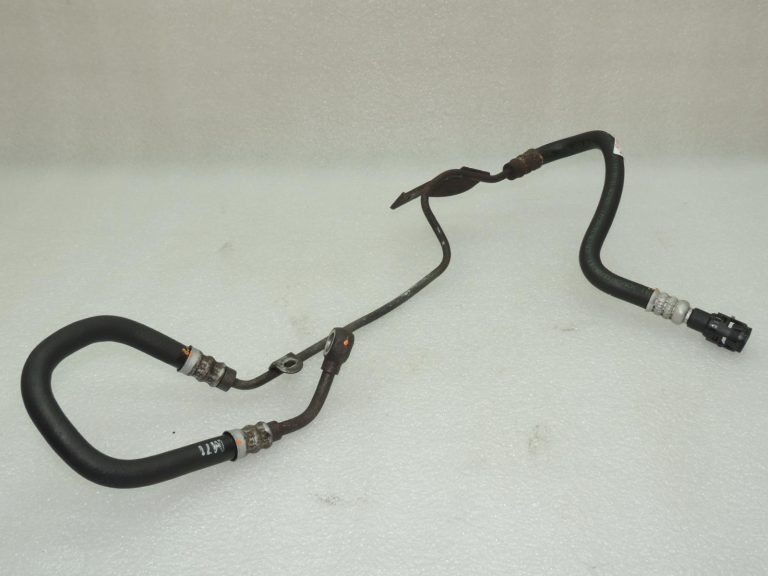 BMW E60 E61 530d M57N2 stūres hidrauliskā caurule (atgriezes caurule) 32416766413 OEM