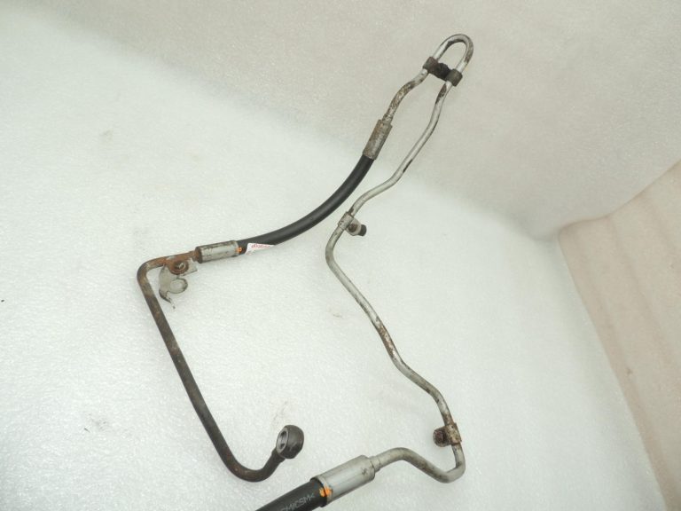 BMW E60 E61 530d M57N2 servovadu spiedvads elastīgā caurule 32416761481 OEM