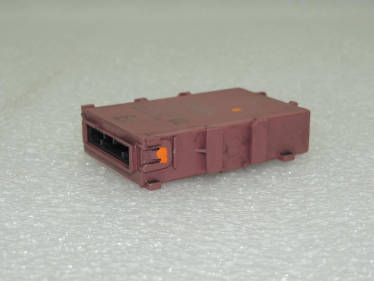 Oriģināls „Toyota Corolla E210“ tīkla vārtejas vadības bloks OE 8911102040 1.2T