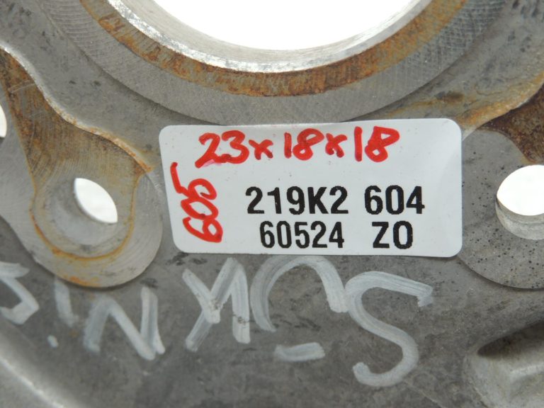 Volvo V40 CC 1.6 D2 degvielas iesmidzināšanas sūknis 31336957 D4162T oriģināls