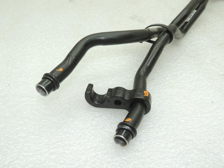BMW E60 E61 530d automātiskās pārnesumkārbas eļļas cauruļu komplekts 17227794576 OEM