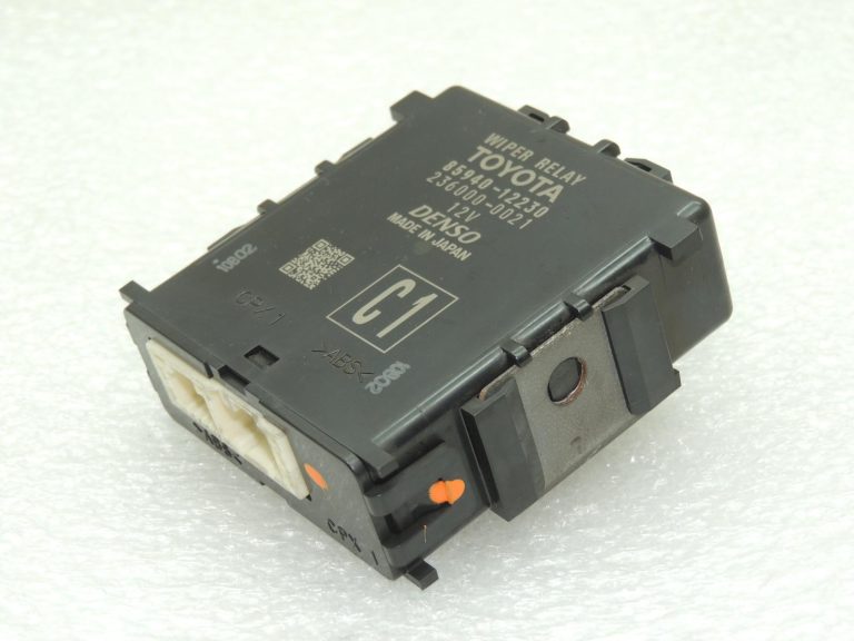 Oriģināls „Toyota Corolla E210” stikla tīrītāju releja vadības bloks OE 8594012230 1.2T