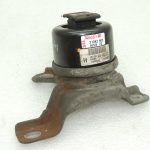 Volvo V60 S60 2.0 D3 dzinēja balsts, dzinēja uzkāršana 30671245 D5204T3 OEM