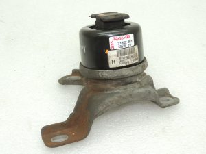Volvo V60 S60 2.0 D3 dzinēja balsts, dzinēja uzkāršana 30671245 D5204T3 OEM