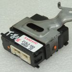 Oriģināls „Toyota Corolla E210” stikla tīrītāju releja vadības bloks OE 8594012230 1.2T