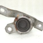Volvo V60 S60 2.0 D3 dzinēja balsts, dzinēja uzkāršana 30671245 D5204T3 OEM
