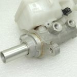 Toyota Corolla E210 galvenais bremžu cilindrs 47201-F9020 47201F9020 LHD oriģināls
