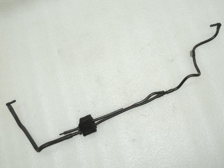 BMW E60 E61 530d M57N2 vakuuma caurule dzinēja balstam 22116773708 OEM