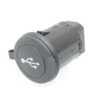 Nissan Navara II D40 USB AUX ligzda 280235X00A