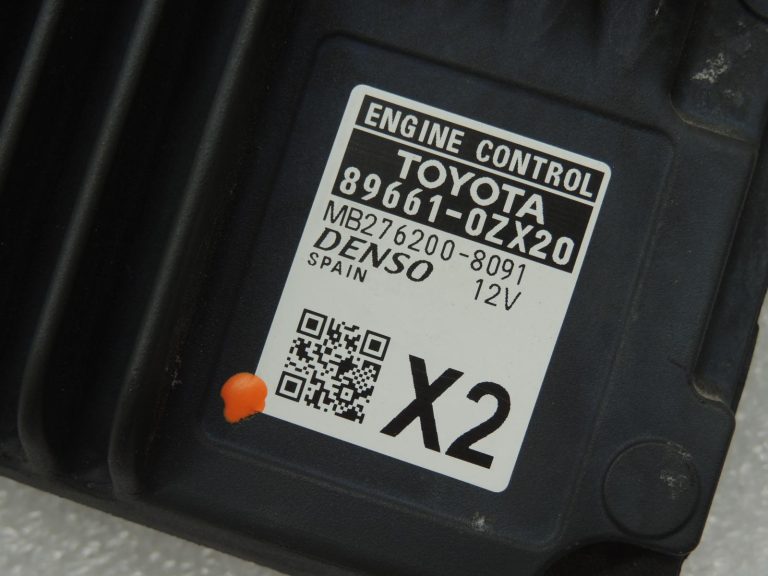 Oriģināls „Toyota Corolla E210” dzinēja vadības bloks „Denso” OE 89661-0ZX20 1,2 Turbo