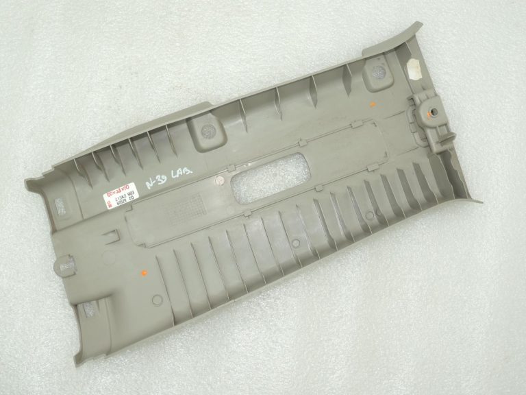 Oriģināls „Nissan Navara D40“ B-staba apdare (augšā pa labi) OE 769134X00A