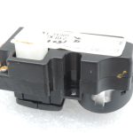 Nissan Navara II D40 radio navigācijas vadības slēdzis, kreisais 283955X00B