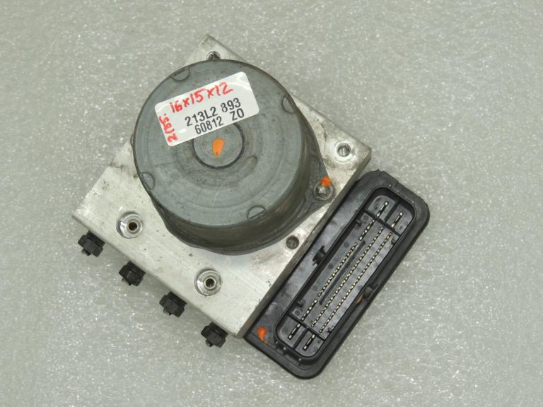 Oriģināls „Toyota Corolla E210“ ABS bloka vadības bloks OE 44050-02C70 1.2 Turbo