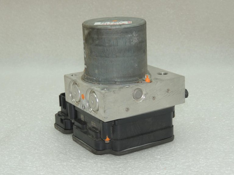 Oriģināls „Toyota Corolla E210“ ABS bloka vadības bloks OE 44050-02C70 1.2 Turbo