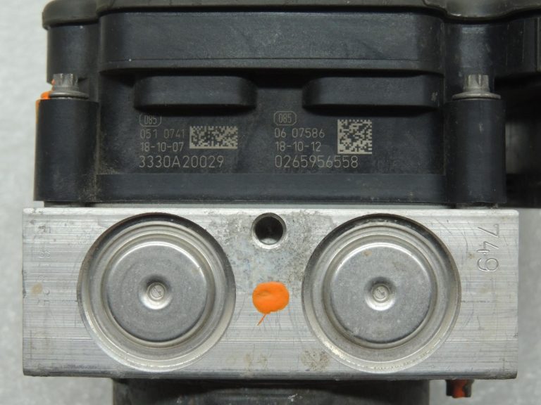 Oriģināls „Toyota Corolla E210“ ABS bloka vadības bloks OE 44050-02C70 1.2 Turbo