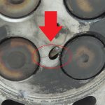 Oriģināls „Nissan Navara D40M“ cilindru galva (kreisā puse), OE 1109100QAA, 3,0 dCi V6