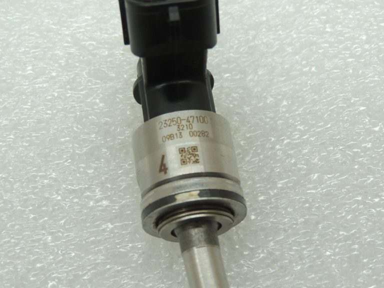 Toyota Corolla E210 1.2T degvielas iesmidzinātājs 2320947100 2325047100 OE