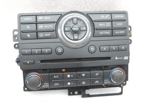Nissan Navara II D40 klimata kontroles panelis, navigācijas sistēma, radio, instrumentu panelis 283955X00D