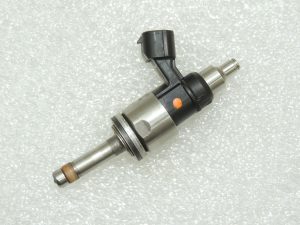 Toyota Corolla E210 1.2T degvielas iesmidzinātājs 2320947100 2325047100 OE