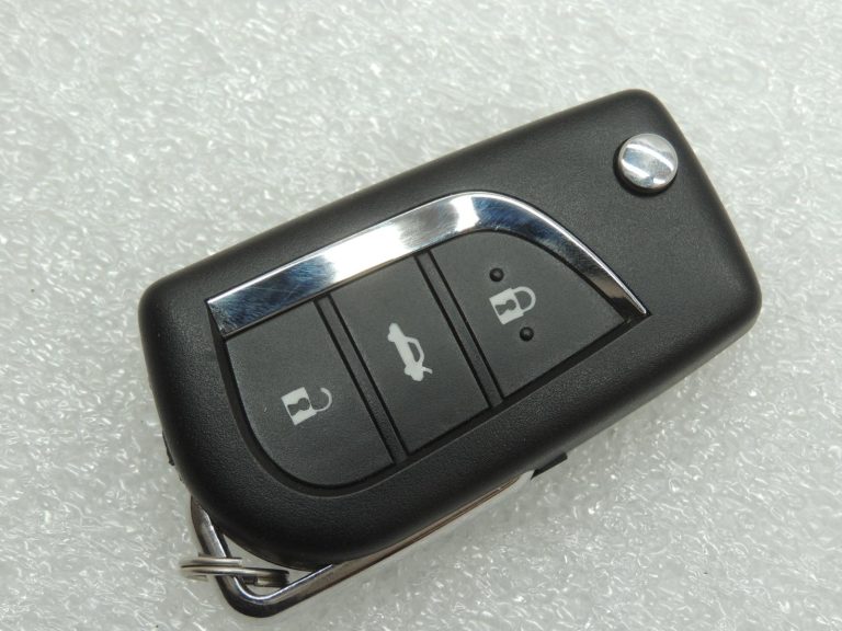 „Toyota Corolla E210“ viedā atslēga ar tālvadības pulti, 433 MHz, B2A2F2R, 8990H-02010, OE