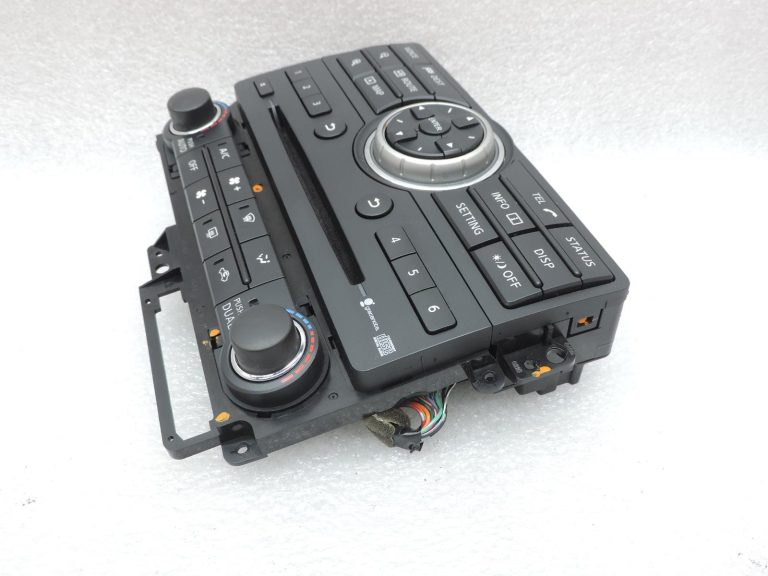 Nissan Navara II D40 klimata kontroles panelis, navigācijas sistēma, radio, instrumentu panelis 283955X00D
