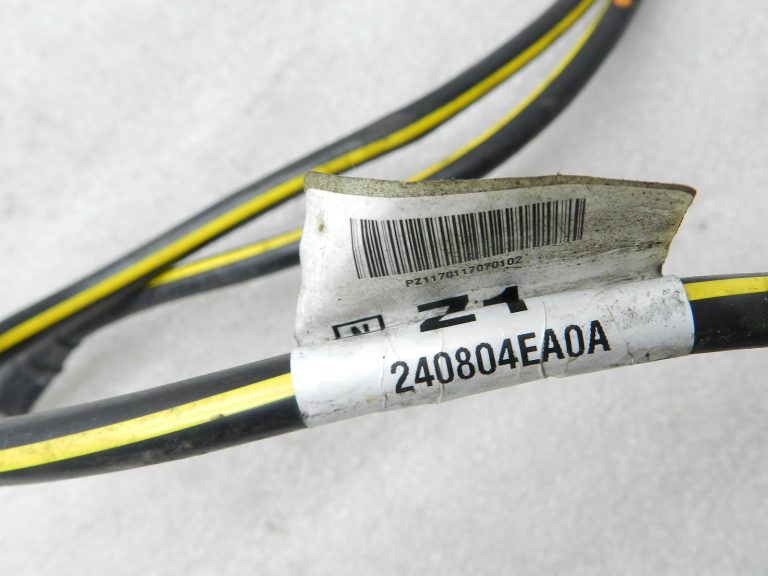 „Nissan Qashqai“ oriģinālā akumulatora kabeļa skava